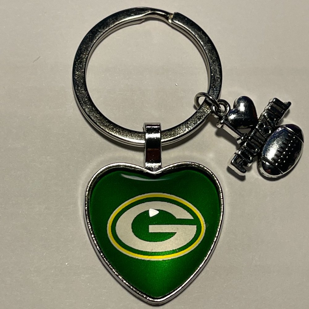 GREEN BAY PACKERS NFL I Love Football Heart Key Ring !!!NEW!!!